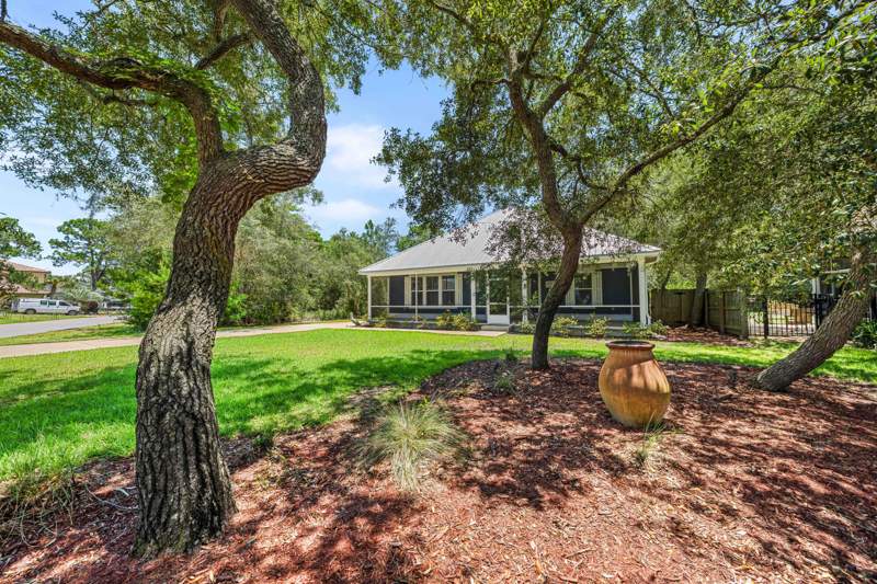 5 bedroom Detached Single Family at 521 Shelter Cove Drive, Pelican Bay S/D, Santa Rosa Beach — photo 2