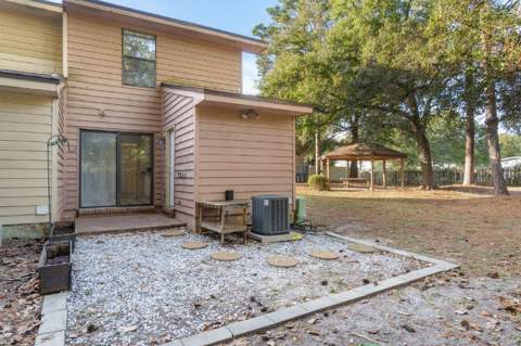 611 Center Street #Unit 10, Fort Walton Beach FL - photo 13 of 13