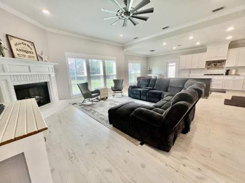 373 Mill Pond Cove, Freeport FL - photo 7 of 77