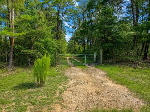 183 Deer Trail, DeFuniak Springs FL - photo 10 of 10