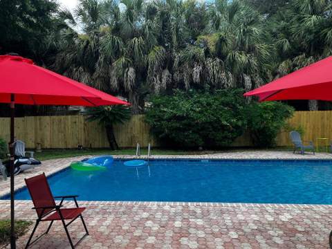 610 NE Country Club Avenue, Fort Walton Beach FL - photo 10 of 30