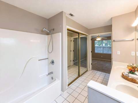 409 Heritage Court, Fort Walton Beach FL - photo 19 of 29