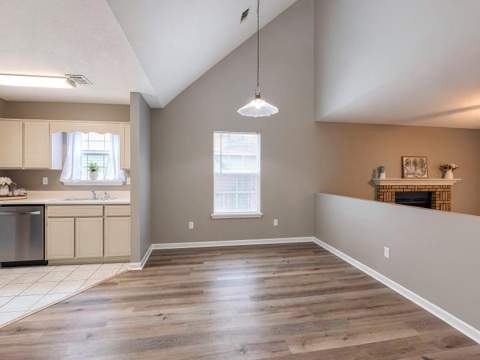 409 Heritage Court, Fort Walton Beach FL - photo 8 of 29