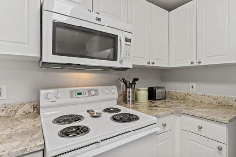 2076 Scenic Gulf Drive #Unit 2013, Miramar Beach FL - photo 14 of 28