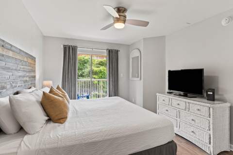 2076 Scenic Gulf Drive #Unit 2013, Miramar Beach FL - photo 16 of 28