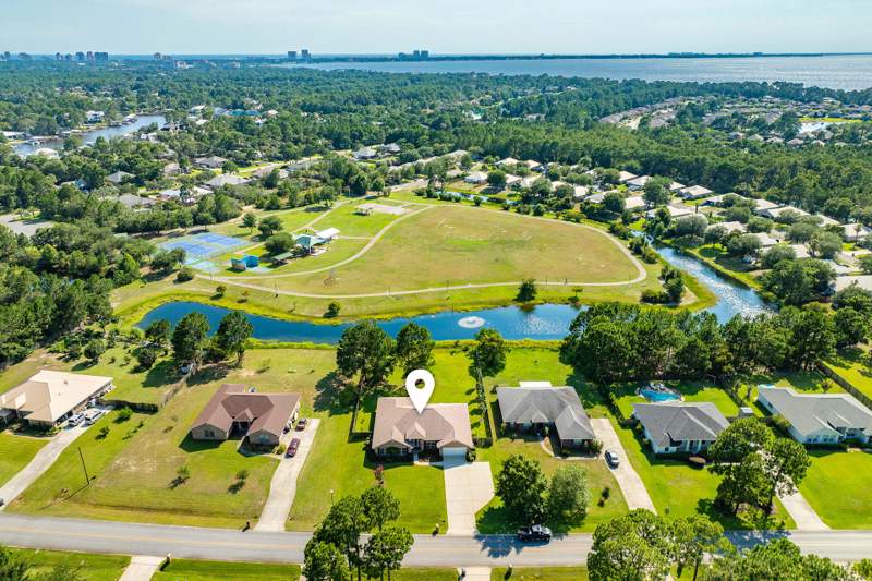 4 bedroom Detached Single Family at 565 E Shipwreck Road, Driftwood Estates, Santa Rosa Beach — photo 5