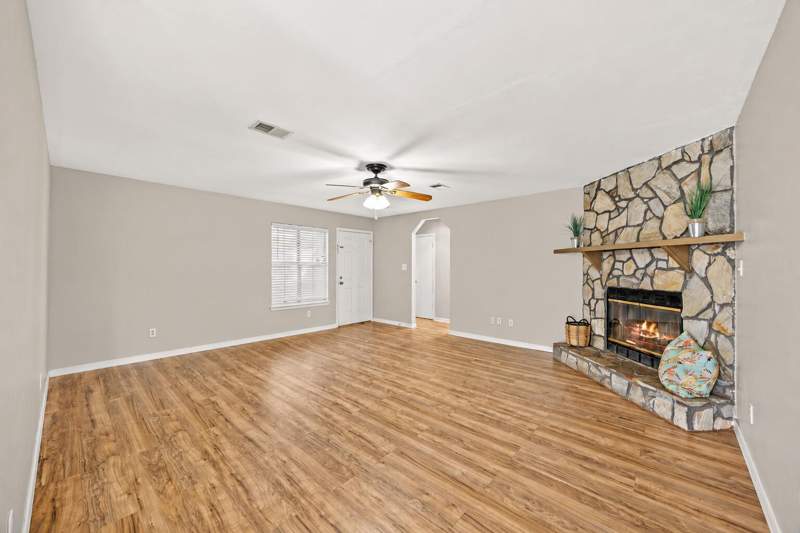 3 bedroom Detached Single Family at 479 Cascabellas Street, Colina Del Oro, Mary Esther — photo 4