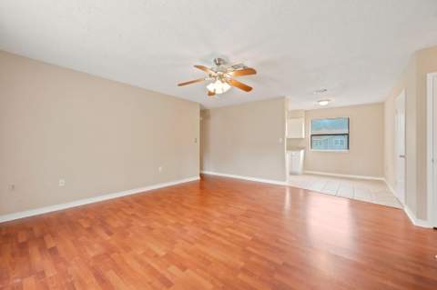 1010 Aspen Court, Fort Walton Beach FL - photo 8 of 27