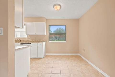 1010 Aspen Court, Fort Walton Beach FL - photo 11 of 27
