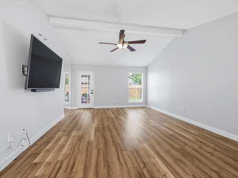 1565 Meadowbrook Court, Niceville FL - photo 9 of 58