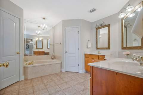 272 Tecumseh Lane, Mary Esther FL - photo 24 of 39