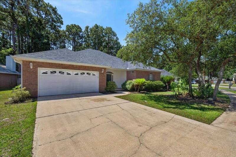 3 bedroom Detached Single Family at 3896 Mesa Road, Indian Woods, Destin — photo 2