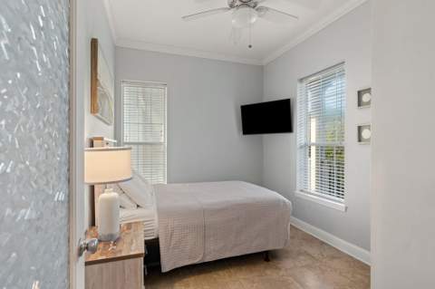 167 SE Brooks Street #C-303, Fort Walton Beach FL - photo 18 of 28