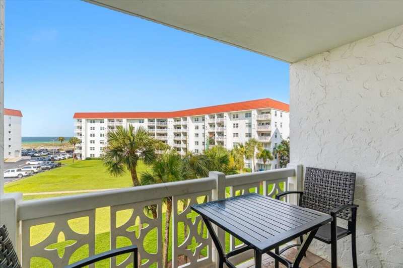 2 bedroom Condominium at 909 Santa Rosa Boulevard #143, El Matador Condo, Fort Walton Beach — photo 1