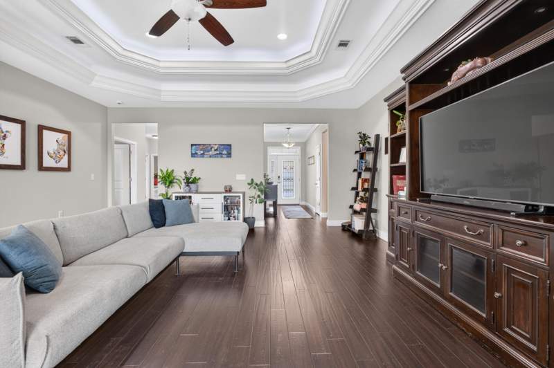 4 bedroom Detached Single Family at 2335 Cummings Drive, Majestic Oaks, Fort Walton Beach — photo 5