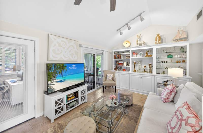 2 bedroom Detached Single Family at 397 Linkside Drive, Linkside Village Unit 1, Miramar Beach — photo 4