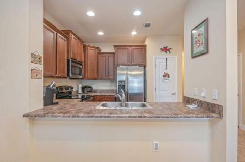 124 E Iron Horse Drive, Crestview FL - photo 11 of 37