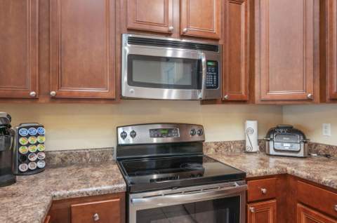 124 E Iron Horse Drive, Crestview FL - photo 13 of 37