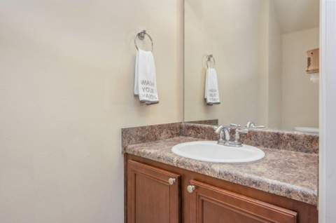 124 E Iron Horse Drive, Crestview FL - photo 16 of 37