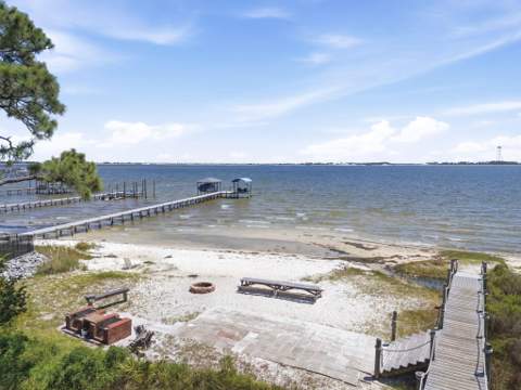 159 Shoreline Drive, Mary Esther FL - photo 10 of 77