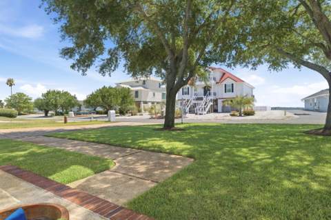 159 Shoreline Drive, Mary Esther FL - photo 9 of 77