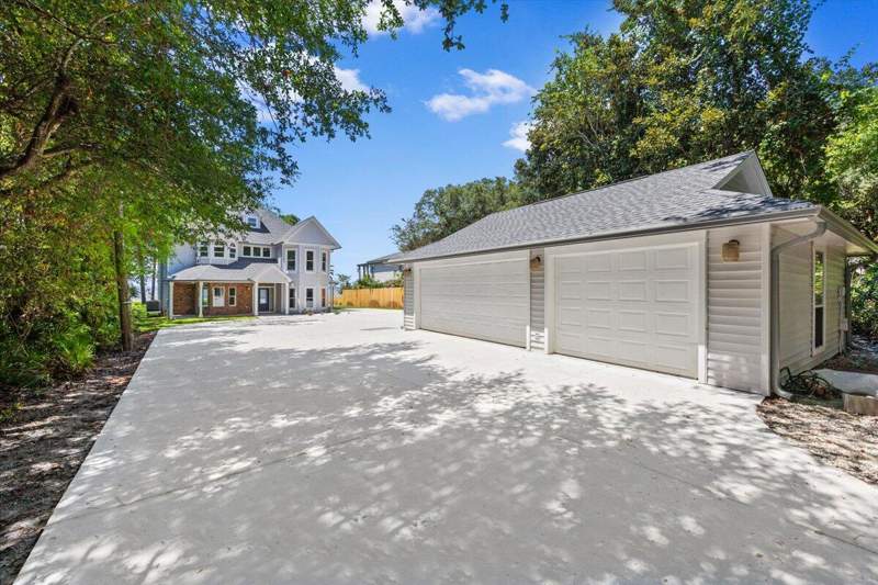 6 bedroom Detached Single Family at 609 Calhoun Avenue, Destin Moreno Point, Destin — photo 4