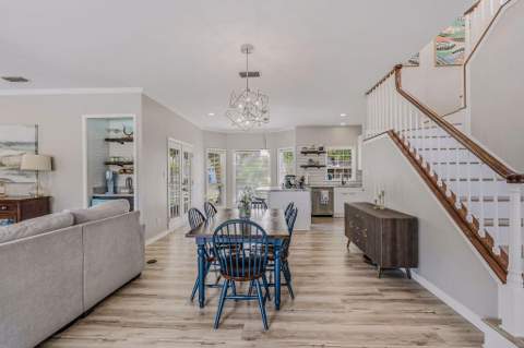 895 Shalimar Court, Shalimar FL - photo 17 of 46