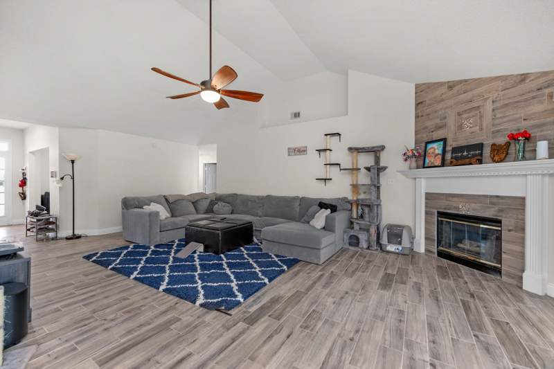 4 bedroom Detached Single Family at 679 Brunson Street, Antioch Estates S/D 2, Crestview — photo 3