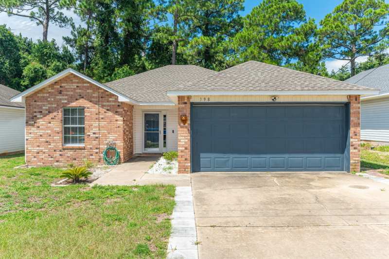 3 bedroom Detached Single Family at 398 Pristine Water Lane, Waterford Estates S/D, Mary Esther — photo 1