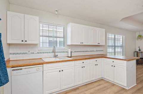398 Pristine Water Lane, Mary Esther FL - photo 10 of 31