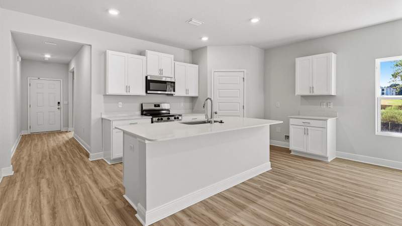 5 bedroom Detached Single Family at 4730 Marine Loop, Patriot Ridge, Crestview — photo 4