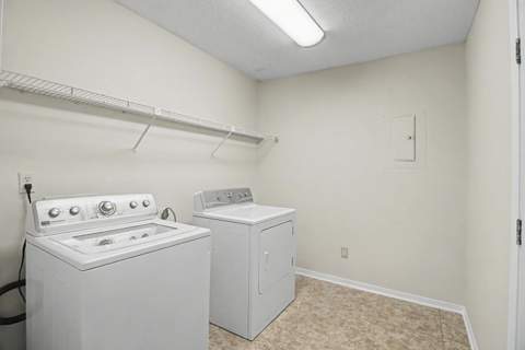 1325 Greendale Avenue #40, Fort Walton Beach FL - photo 8 of 16