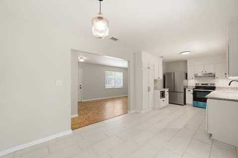 320 NW Oakland Circle, Fort Walton Beach FL - photo 9 of 30