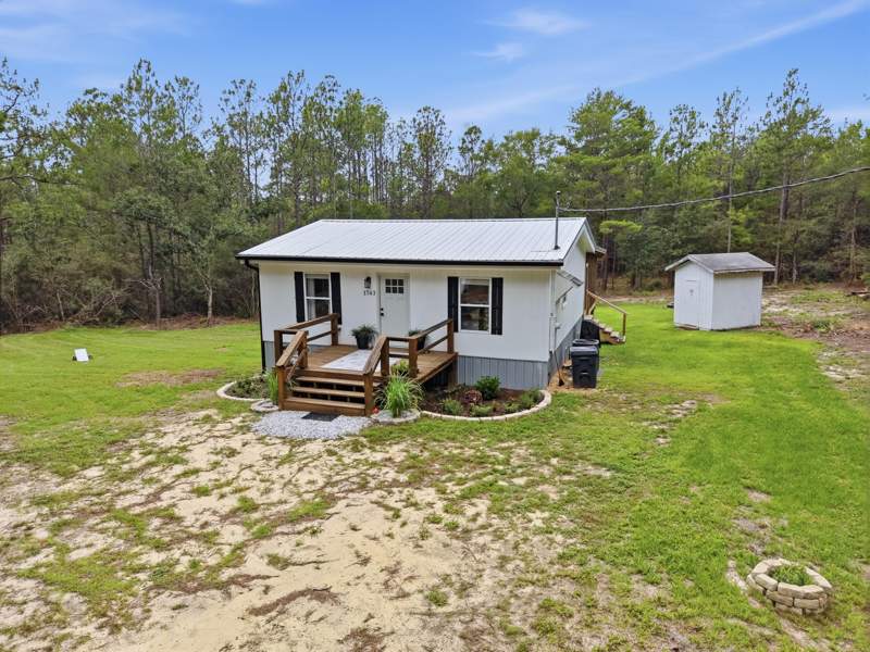 2 bedroom Detached Single Family at 1743 Hinote Road, Hinote Commons, DeFuniak Springs — photo 5