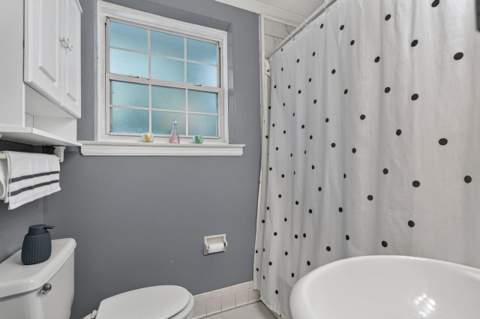 284 NE Beachview Drive, Fort Walton Beach FL - photo 24 of 30