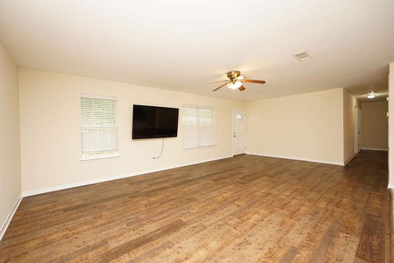 3 bedroom Detached Single Family at 611 Bullock Boulevard, no name, Niceville — photo 5