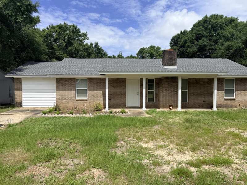 3 bedroom Detached Single Family at 754 Ridge Lake Road, Unincorporated, Crestview — photo 1