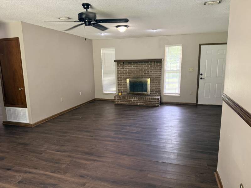 3 bedroom Detached Single Family at 754 Ridge Lake Road, Unincorporated, Crestview — photo 2