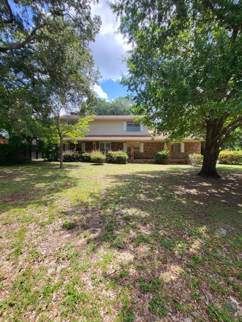 4 bedroom Detached Single Family at 1005 Pine Lake Drive, Pine Shores, Niceville — photo 4