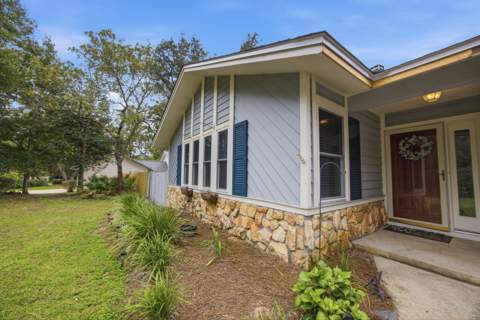 406 Greenwood Way, Niceville FL - photo 7 of 30