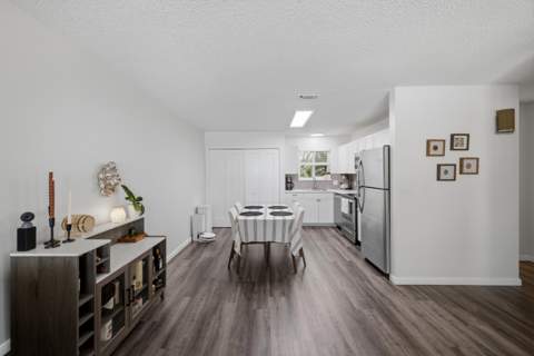 201 E College Boulevard #16, Niceville FL - photo 8 of 19