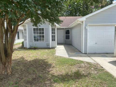 41 Ruby Circle, home for sale in Mary Esther 32569