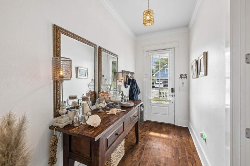4 bedroom Detached Single Family at 201 Blakely Drew Boulevard, Paradise Cove, Point Washington — photo 5