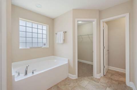 3048 Crown Creek Circle, Crestview FL - photo 19 of 30