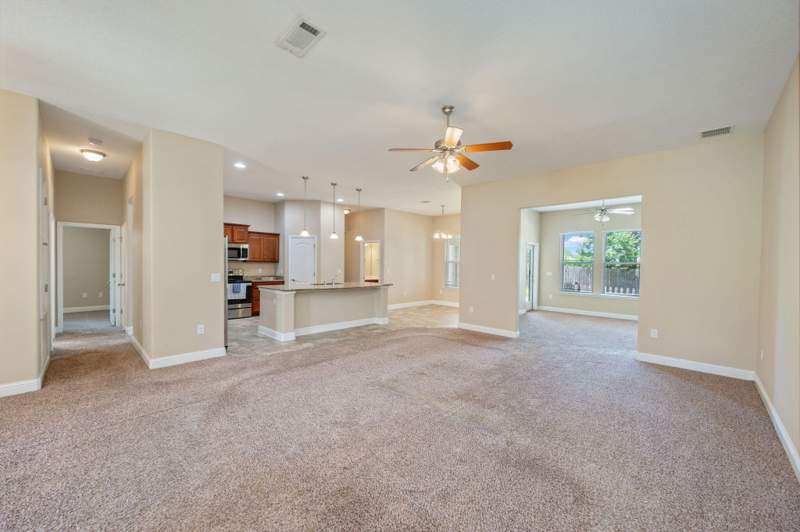 4 bedroom Detached Single Family at 3048 Crown Creek Circle, Brooke Estates Ph III, Crestview — photo 5