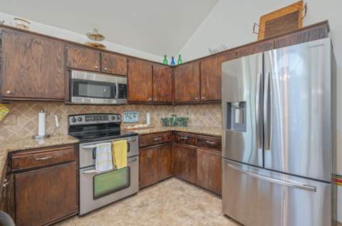 422 Northampton Circle, Fort Walton Beach FL - photo 13 of 42