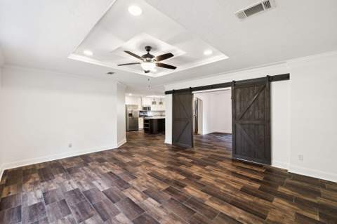 748 Phillips Drive, Freeport FL - photo 6 of 32