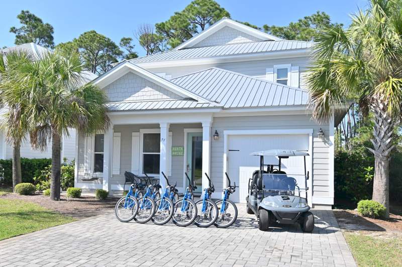 4 bedroom Detached Single Family at 77 Mobile Street, Frangista Beach 2nd Addn, Miramar Beach — photo 4
