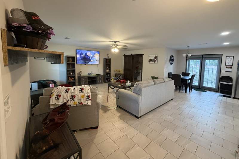4 bedroom Detached Single Family at 500 Dona Avenue, MIDPINES, Fort Walton Beach — photo 3