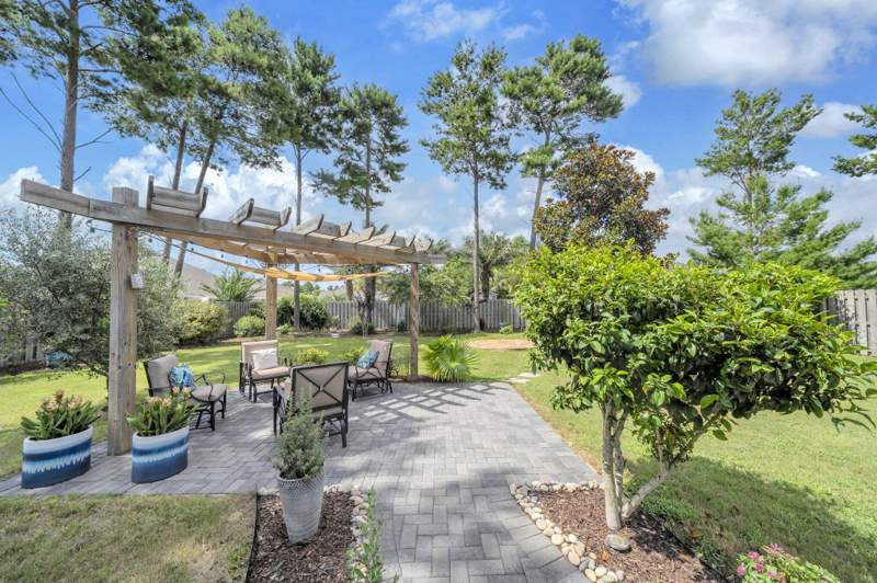 4 bedroom Detached Single Family at 283 Sweet Tea Lane, Hammock Bay, Freeport — photo 5